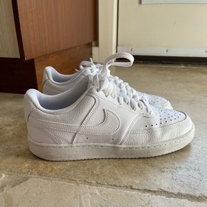 Nike court vision low